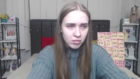 LauraHlot online show from 10.09.25