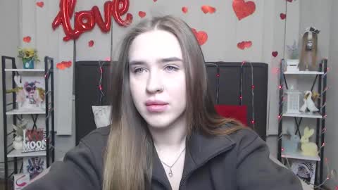 LauraHlot online show from 02.03.26