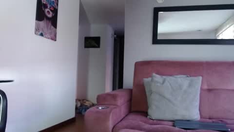 Laura online show from 02.26.25