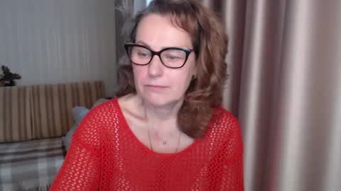 Lauraoven1 online show from 02.02.25