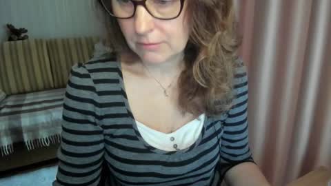 Lauraoven1 online show from 03.19.26