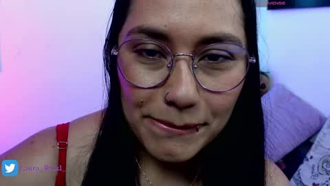 Snapshot of lauraruiz1 chatting on 09.20.25 Aleja online show from 09.20.25