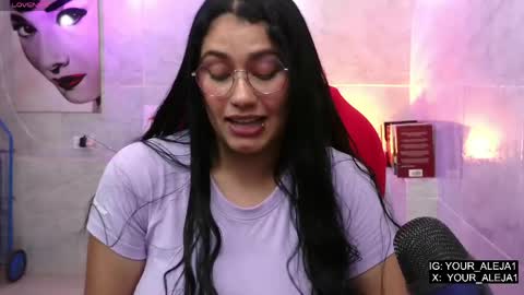 Snapshot of lauraruiz1 chatting on 05.15.26 Aleja online show from 05.15.26