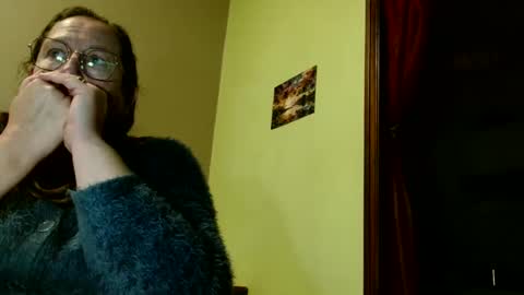 laureanne online show from 12.06.24