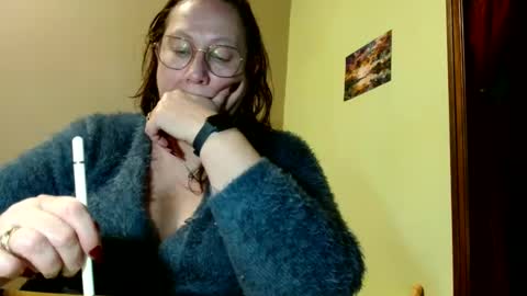 laureanne online show from 02.22.25