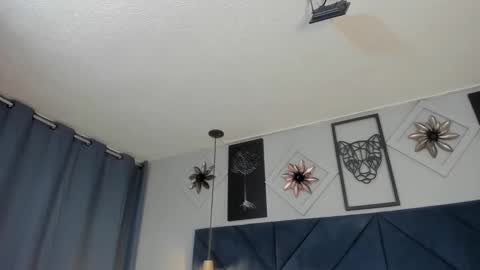 Snapshot of laureen7_ chatting on 12.06.24 Laureen online show from 12.06.24