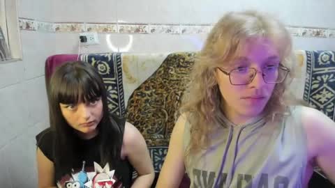 Snapshot of laureles6667 chatting on 07.19.26 Laures666 online show from 07.19.26