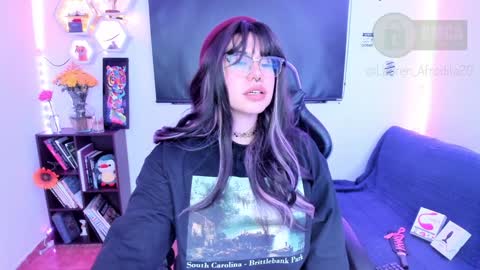  Im Lauren  independent model   online show from 01.04.25