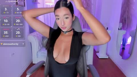 LAUREN online show from 04.15.26