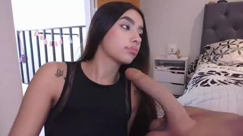 Snapshot of lauren_clauz chatting on 04.14.26 Lauren Clauz online show from 04.14.26