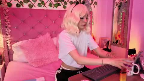Snapshot of lauren_evans96 chatting on 05.31.26 Lauren evans9 online show from 05.31.26