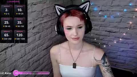 Snapshot of lauren_raquel chatting on 02.14.26 Eva online show from 02.14.26