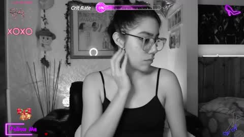 Lauren online show from 12.04.24