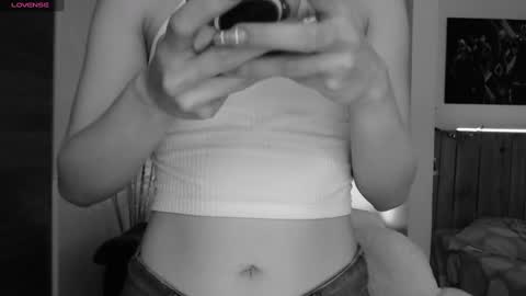 Lauren online show from 12.29.24