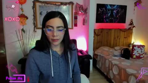 Lauren online show from 03.12.25