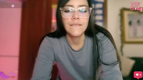 Snapshot of lauren_sweet7 chatting on 03.27.26 Lauren online show from 03.27.26
