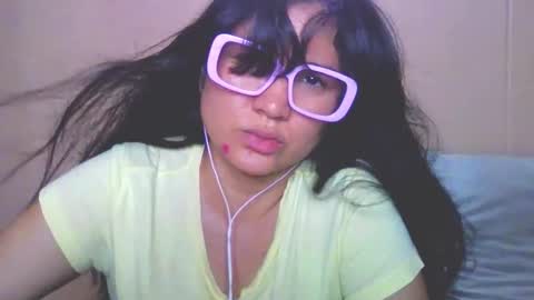 Snapshot of laurengirls1 chatting on 02.04.26 onlyfan laureng7 - 7 laureng2 online show from 02.04.26