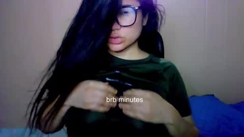 Snapshot of laurengirls1 chatting on 02.18.26 onlyfan laureng7 - 7 laureng2 online show from 02.18.26