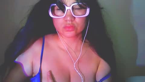 Snapshot of laurengirls1 chatting on 02.22.26 onlyfan laureng7 - 7 laureng2 online show from 02.22.26