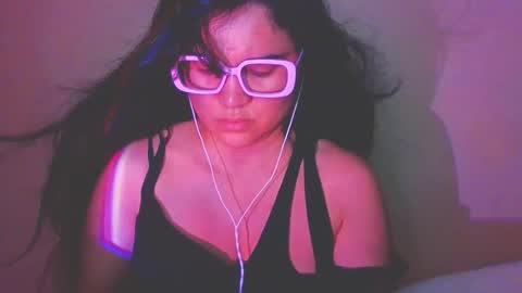 Snapshot of laurengirls1 chatting on 02.23.26 onlyfan laureng7 - 7 laureng2 online show from 02.23.26