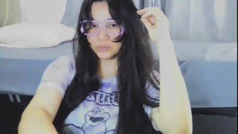 Snapshot of laurengirls1 chatting on 05.11.26 onlyfan laureng7 - 7 laureng2 online show from 05.11.26