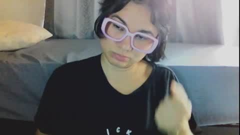 Snapshot of laurengirls1 chatting on 05.12.26 onlyfan laureng7 - 7 laureng2 online show from 05.12.26