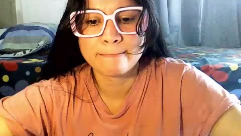 Snapshot of laurengirls1 chatting on 05.26.26 onlyfan laureng7 - 7 laureng2 online show from 05.26.26