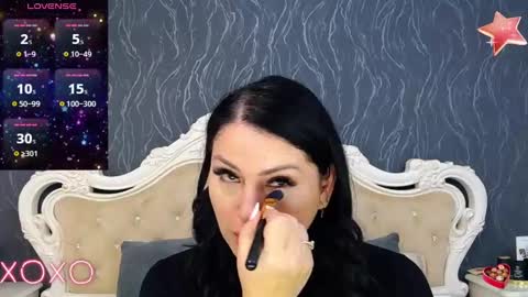 Laura online show from 01.26.25