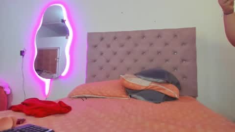 laurenlaine online show from 03.09.25