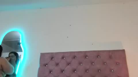 laurenlaine online show from 02.18.26