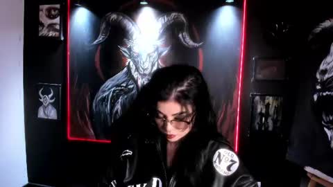 Snapshot of laurenrousexx chatting on 07.23.26 LAUREN INDEPENDENT MODEL HELP ME REACH 100 LIKES PLS online show from 07.23.26