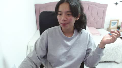 laurent online show from 01.18.25