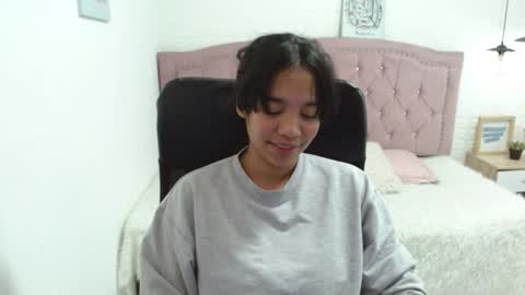 laurent online show from 01.19.25