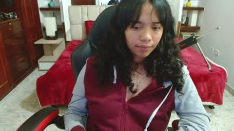 laurent online show from 01.20.25