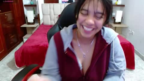 laurent online show from 03.11.25