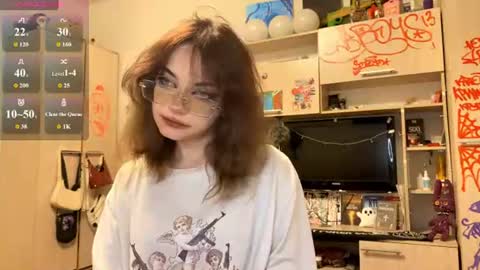 Snapshot of laurettecipro chatting on 07.05.26 Eva online show from 07.05.26