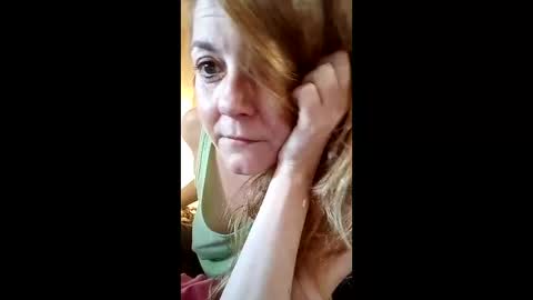Snapshot of lauriehotxxx chatting on 05.14.26 lauriehotxxx online show from 05.14.26