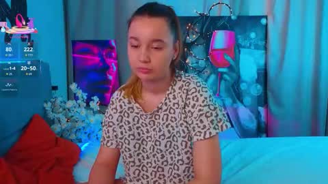 Snapshot of laurieperez chatting on 01.08.26 Lola online show from 01.08.26