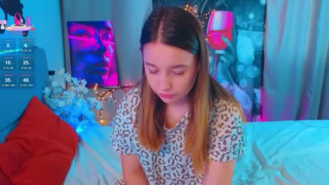 Snapshot of laurieperez chatting on 01.09.26 Lola online show from 01.09.26