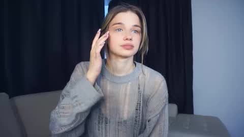 Snapshot of laurineleconey chatting on 02.23.26 Bella online show from 02.23.26