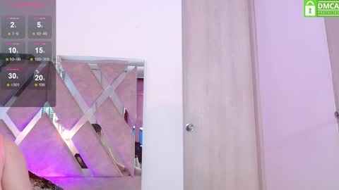 Snapshot of laurymoons chatting on 02.23.25 LauryMoons online show from 02.23.25