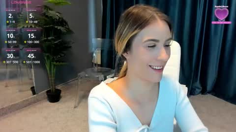 Laura online show from 11.15.25