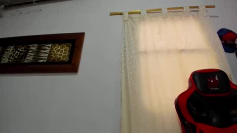 Snapshot of lauu_g chatting on 03.06.26 Lauu G online show from 03.06.26