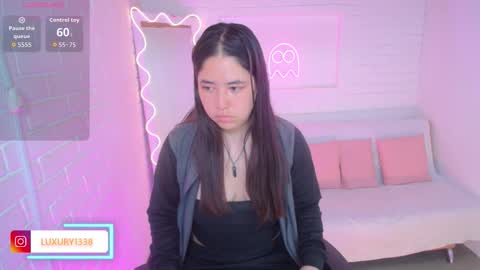 Lauxury  online show from 09.15.25