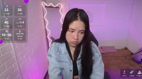 Lauxury  online show from 10.07.25