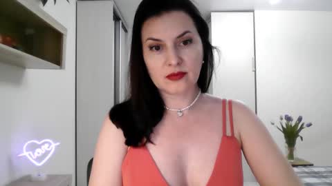 Diana  online show from 03.10.25