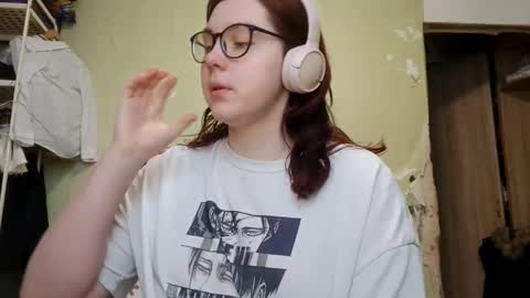 Snapshot of lavonesorge chatting on 02.09.26 Adeline online show from 02.09.26