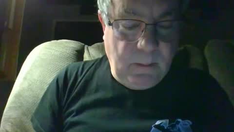 Snapshot of lawnboy62 chatting on 12.21.25 lawnboy62 online show from 12.21.25