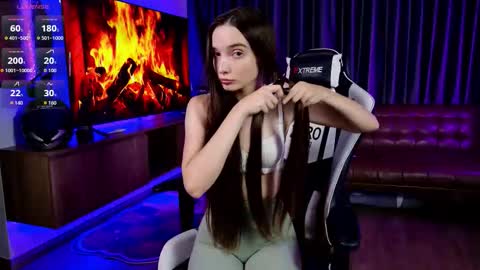 Anna online show from 10.14.25