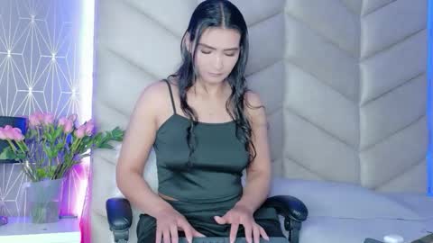 Snapshot of layadoll chatting on 02.15.26 laya online show from 02.15.26